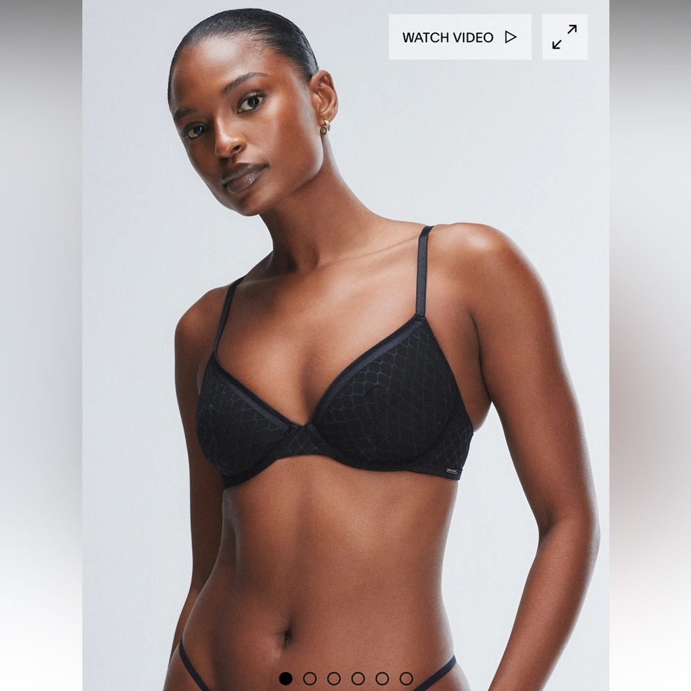 Savage X Fenty Show N’ Tell Bra